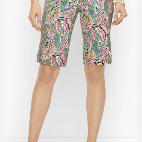 Talbots colourful short. Beautiful print. - Picture 8 of 9